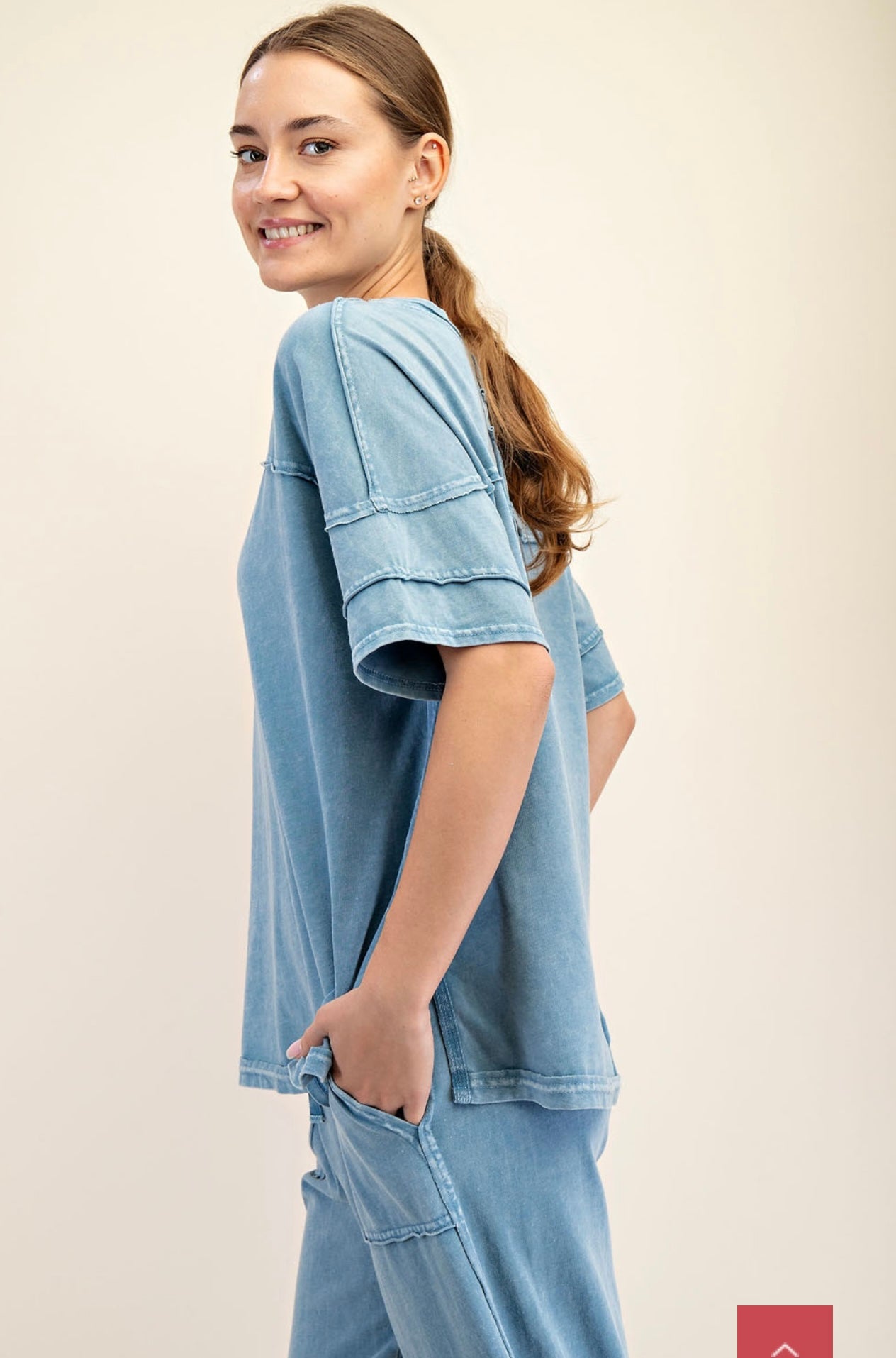 Polly Set Top
