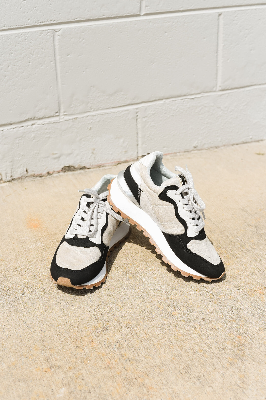 Phoebe Sneaker