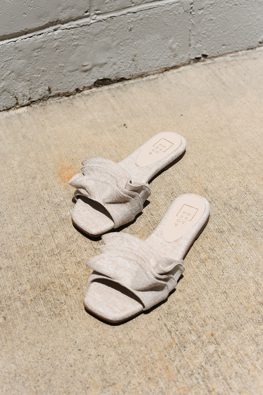 Daisy Sandal