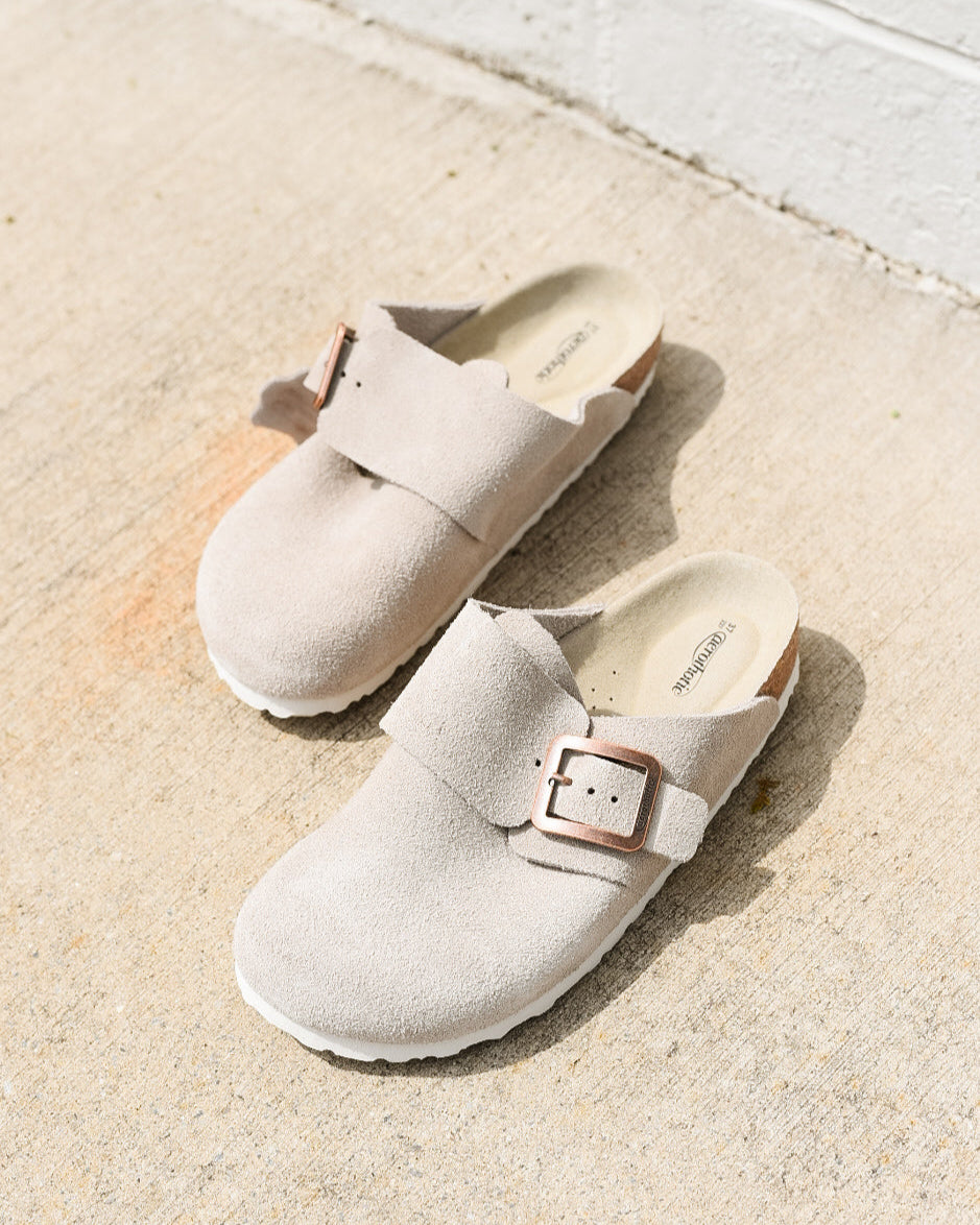 Aerothotic Clogs