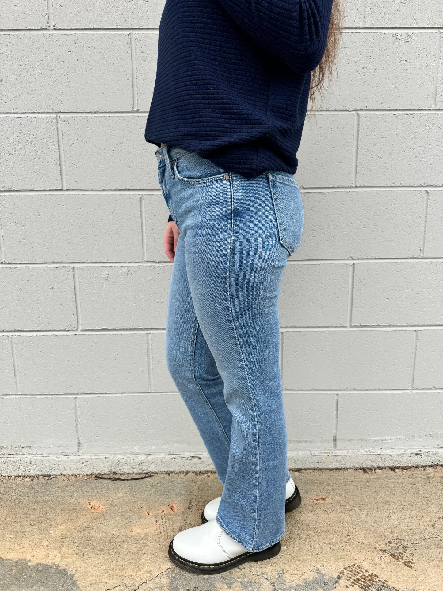 Slim Cropped Bootcut Jean