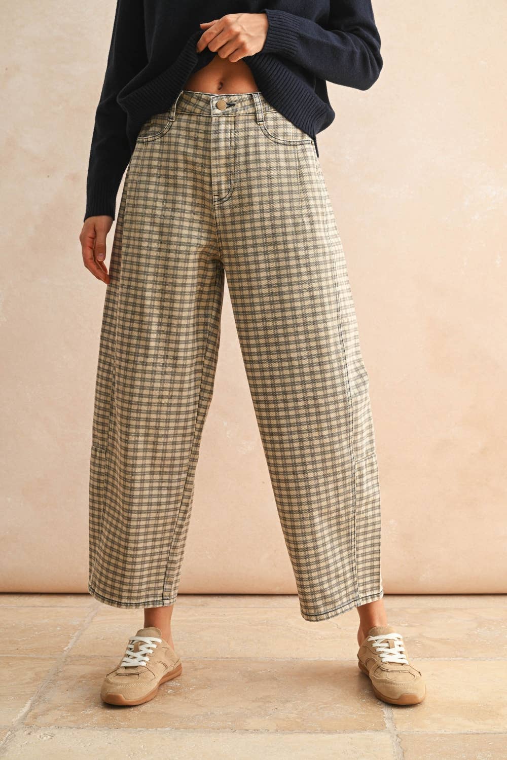 Ava Checkered Barrel Pants