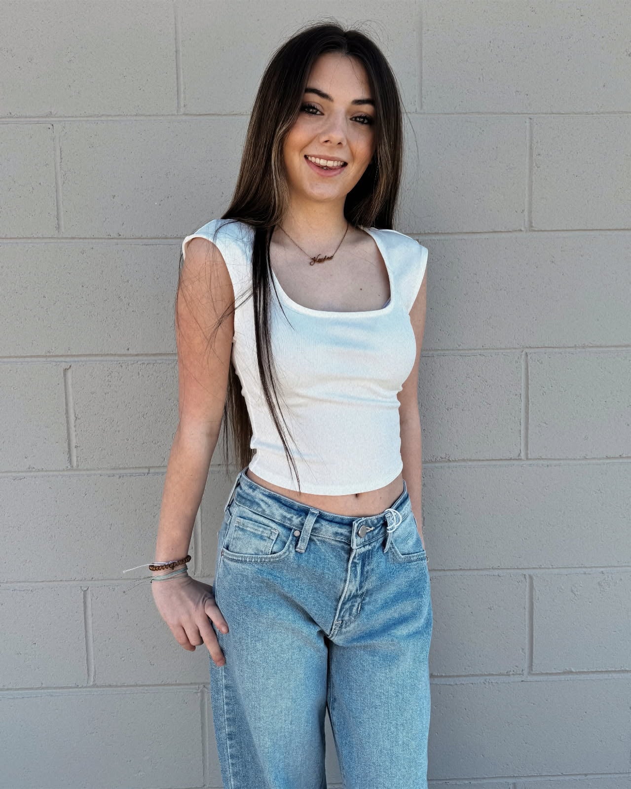 Hana Top