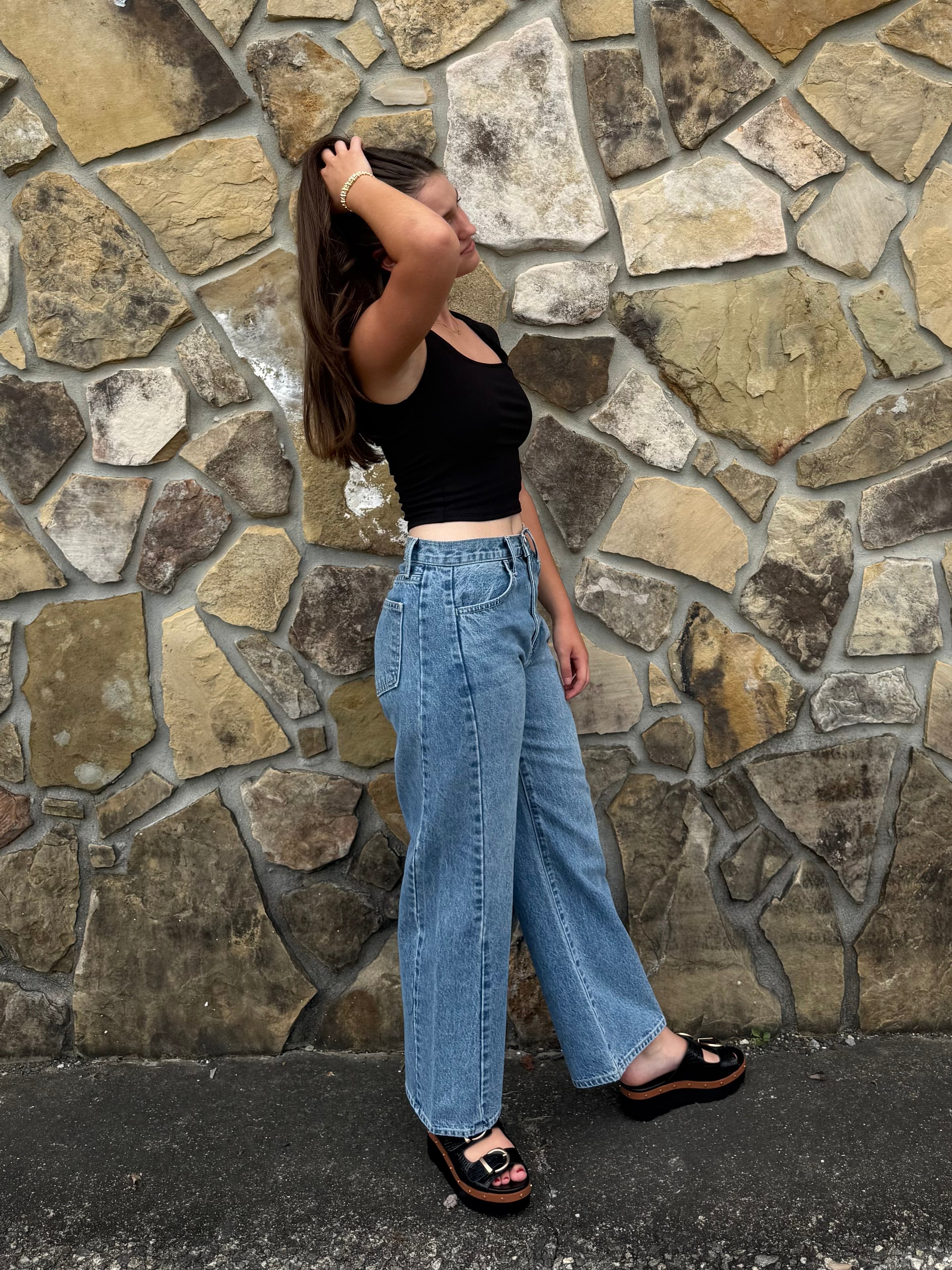Hana Top