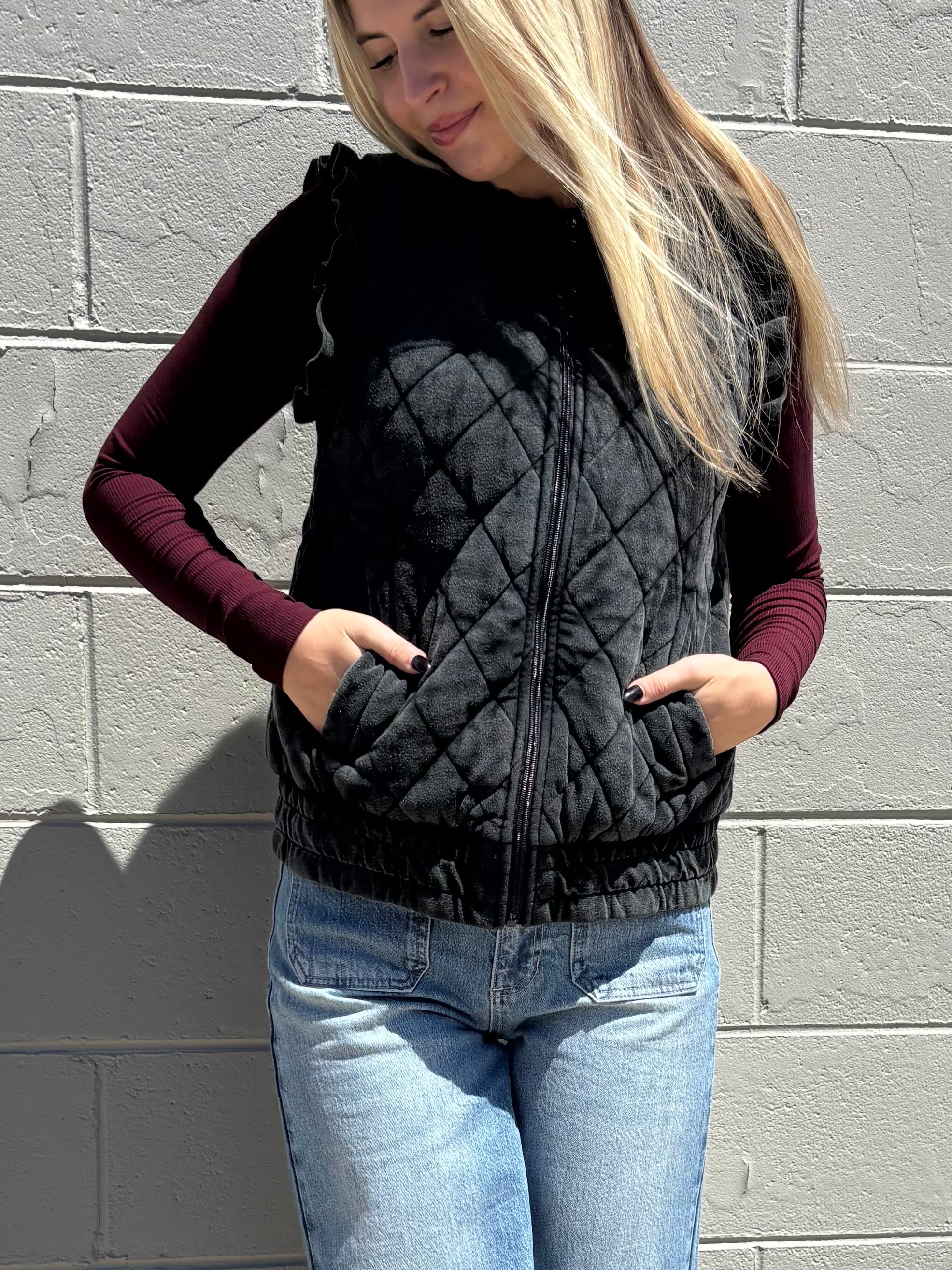 Scarlete Vest