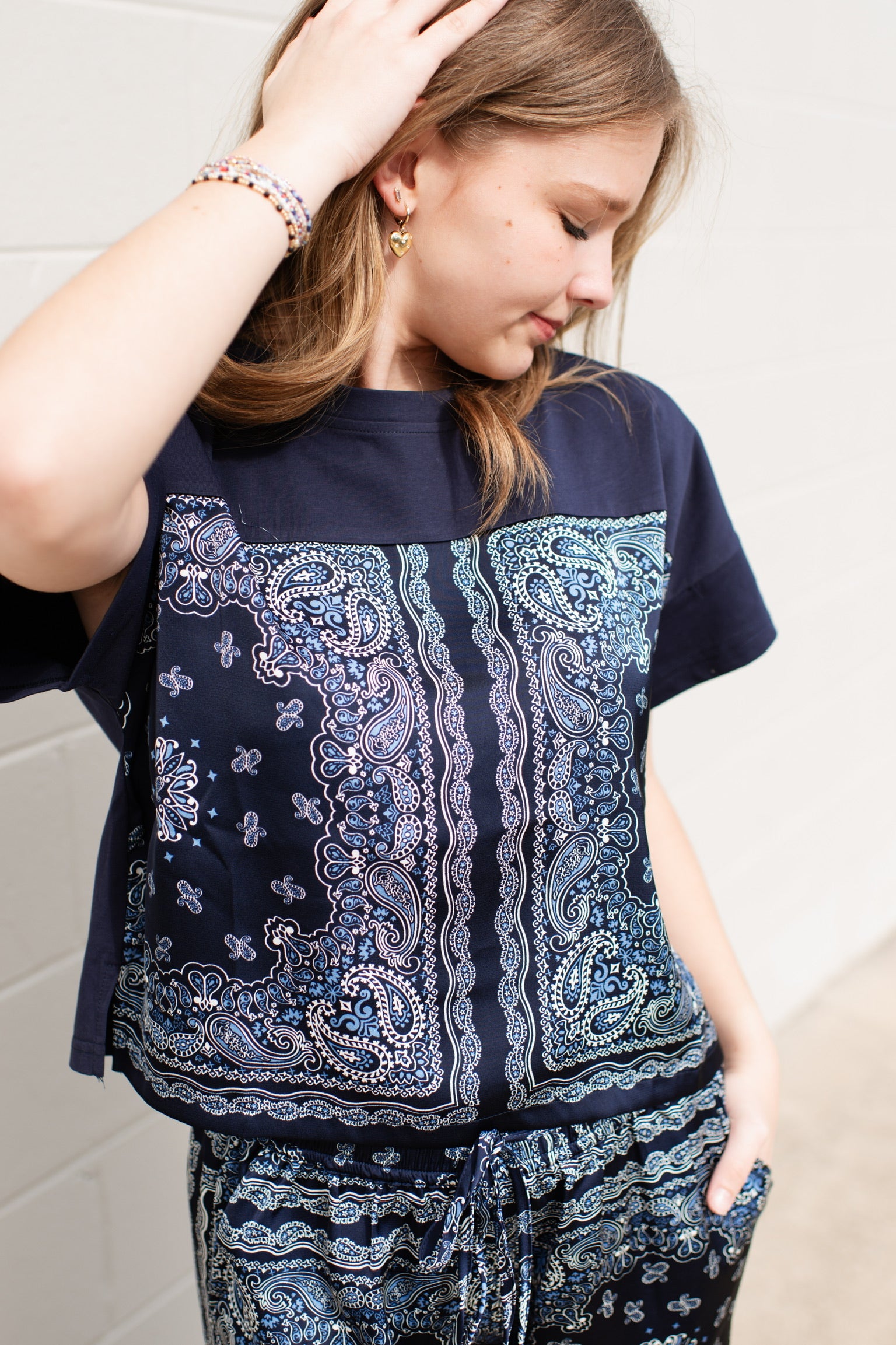 Elara Set Top