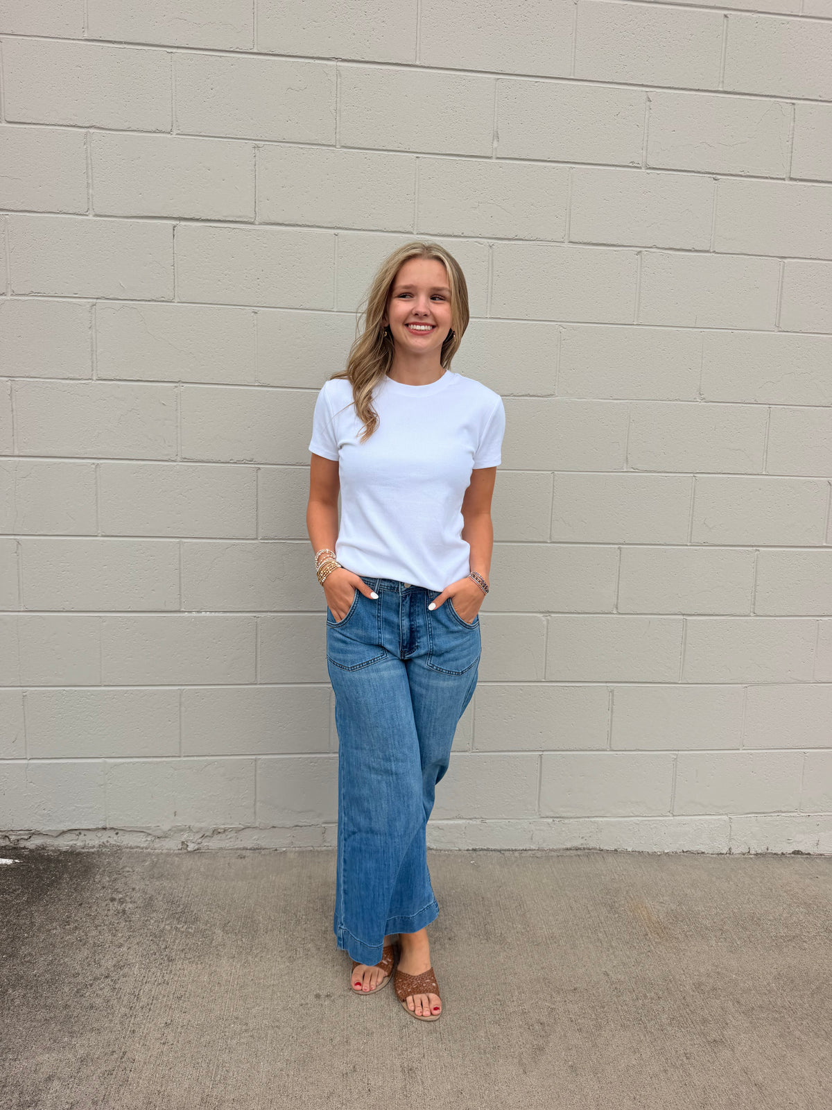 Annie Tee