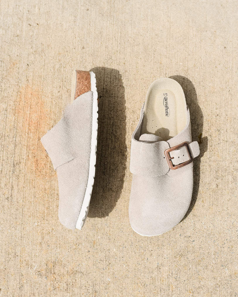 Aerothotic Clogs