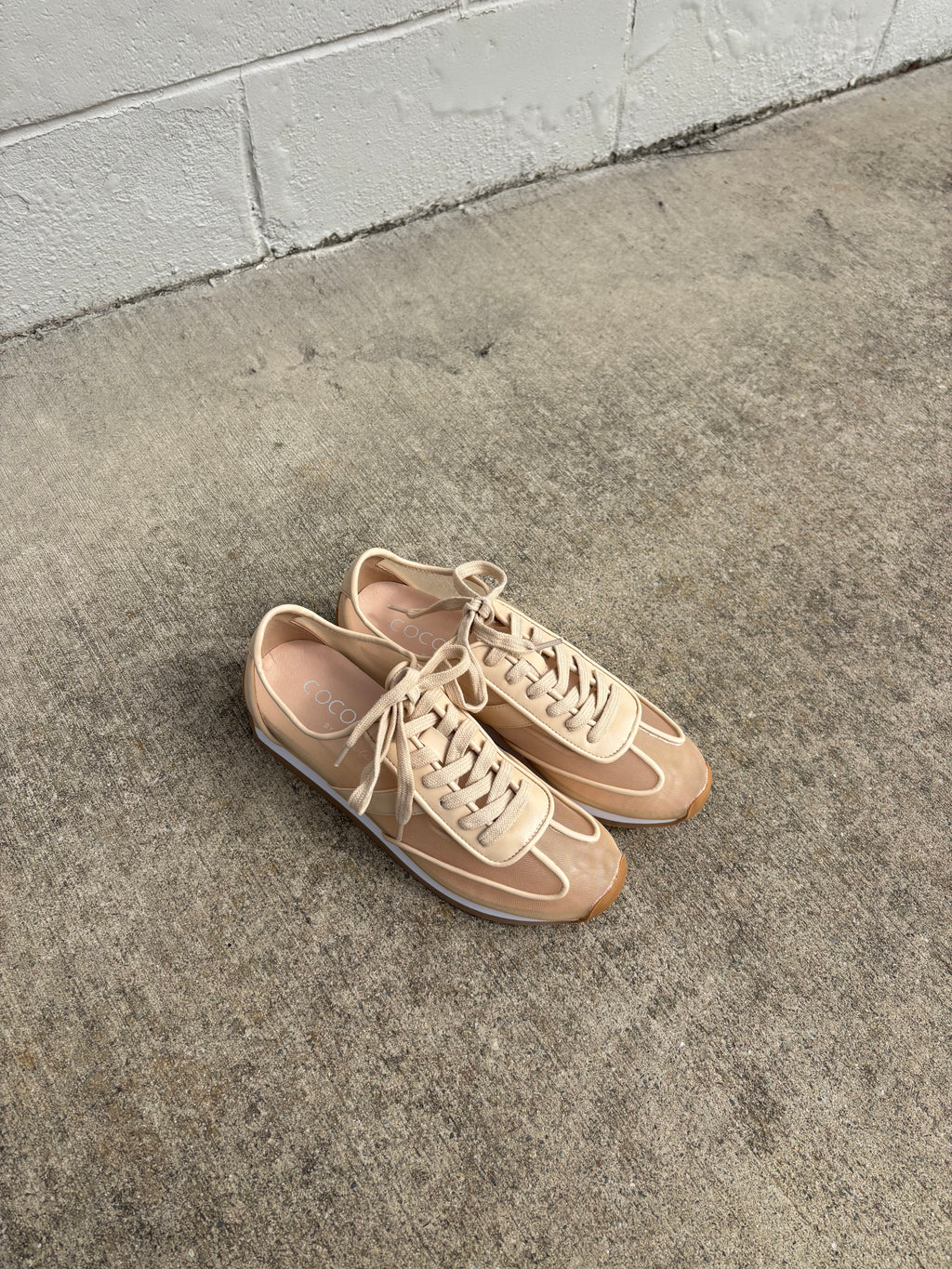 Flash Sneakers