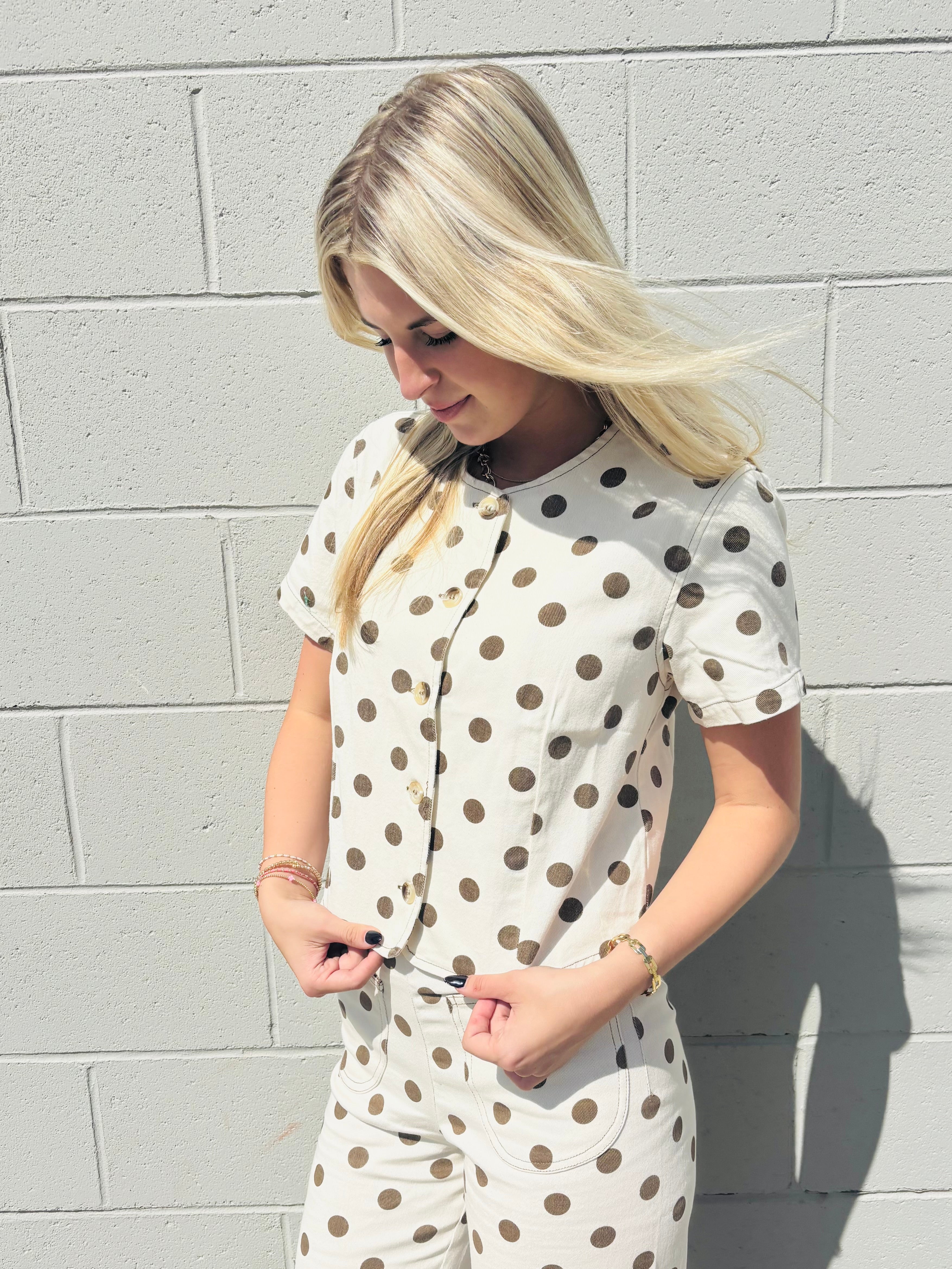 Cosette Set Top
