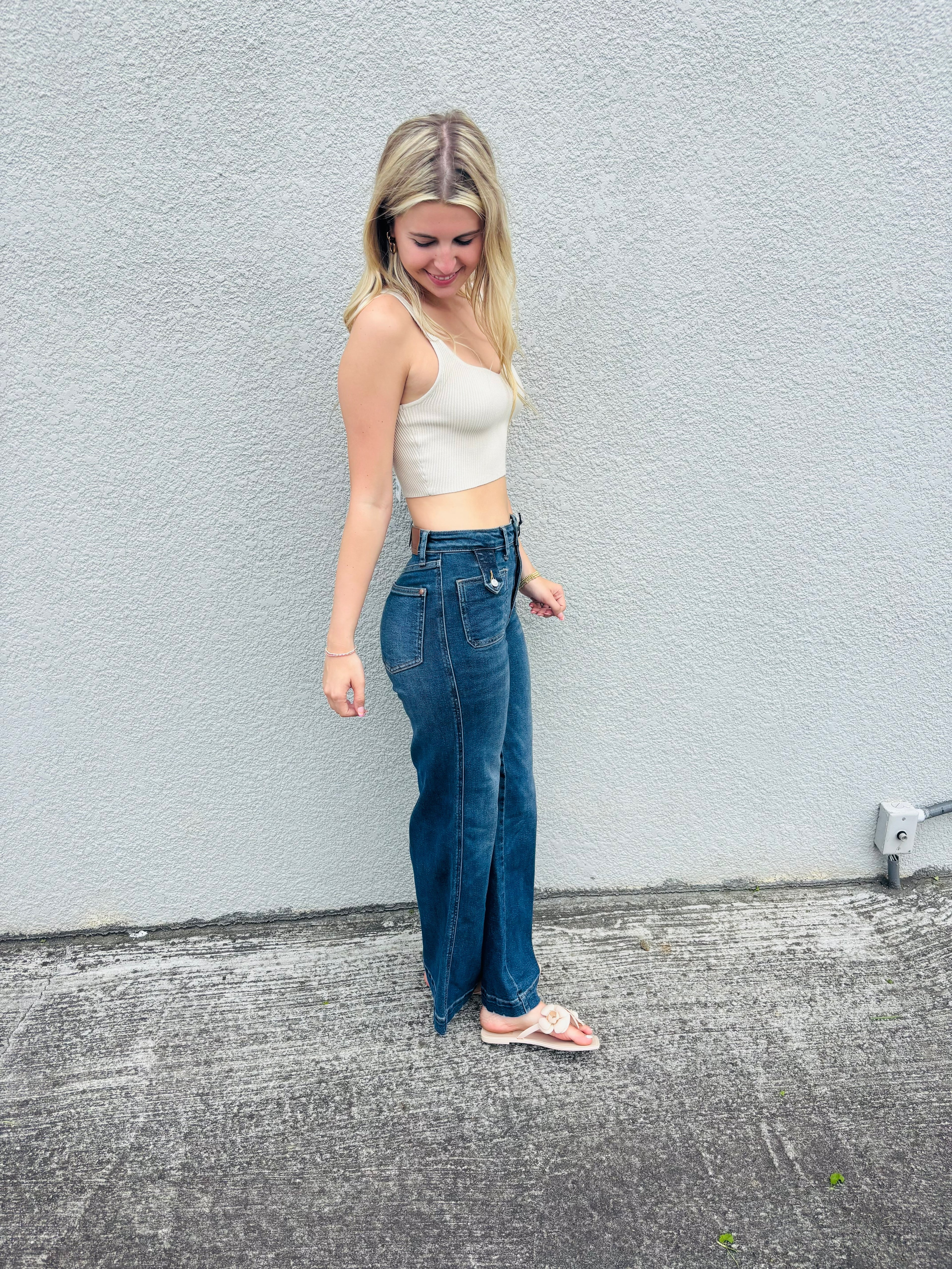 Lillith Crop Top