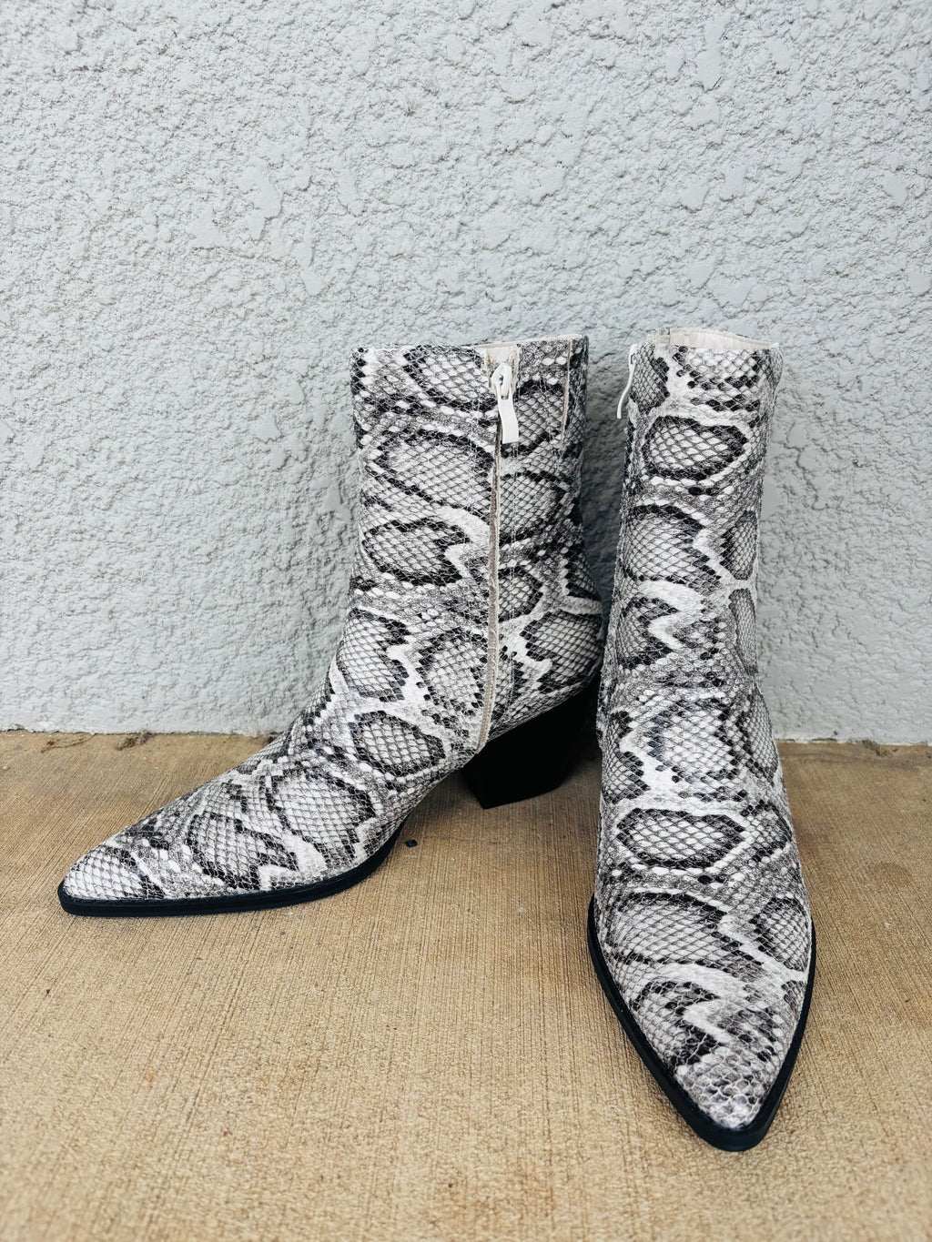 UMA Snake Boots