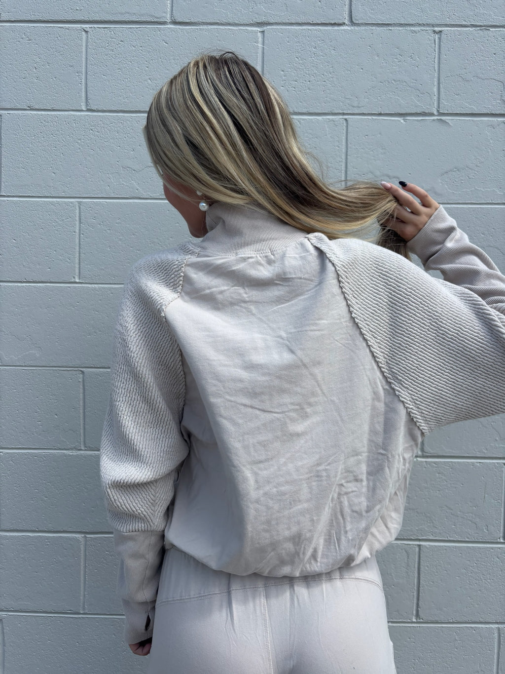 Pierre Set Top