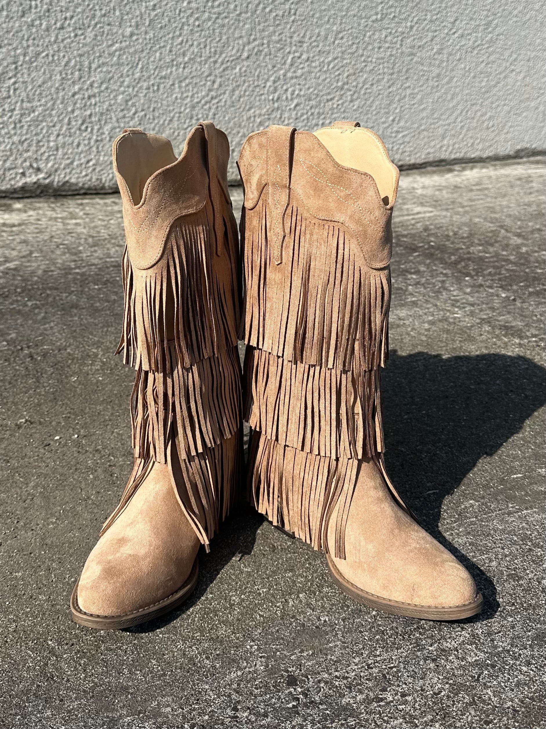 Saloon Fringe Boots