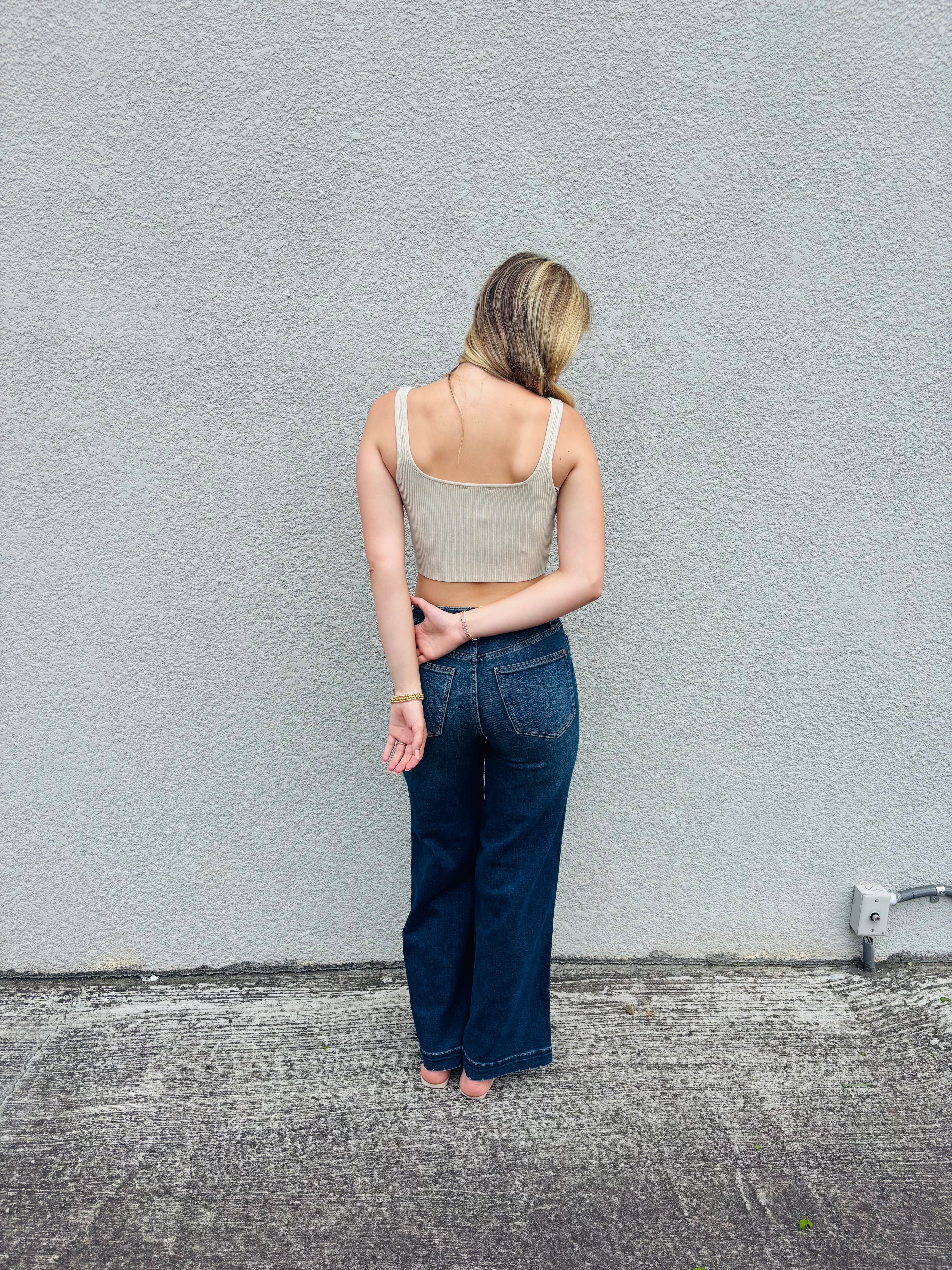 Lillith Crop Top