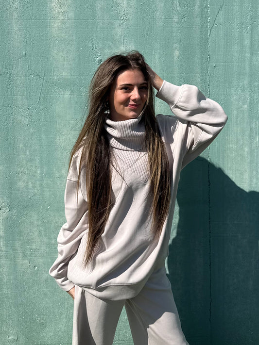 Analiese Set Turtleneck Top