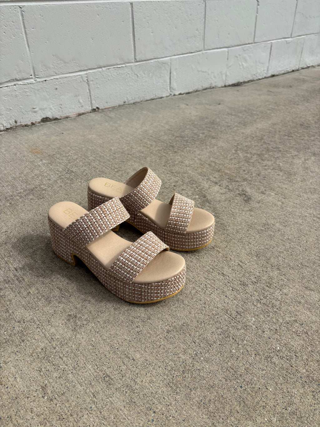 Ocean Avenue Tan Sandal