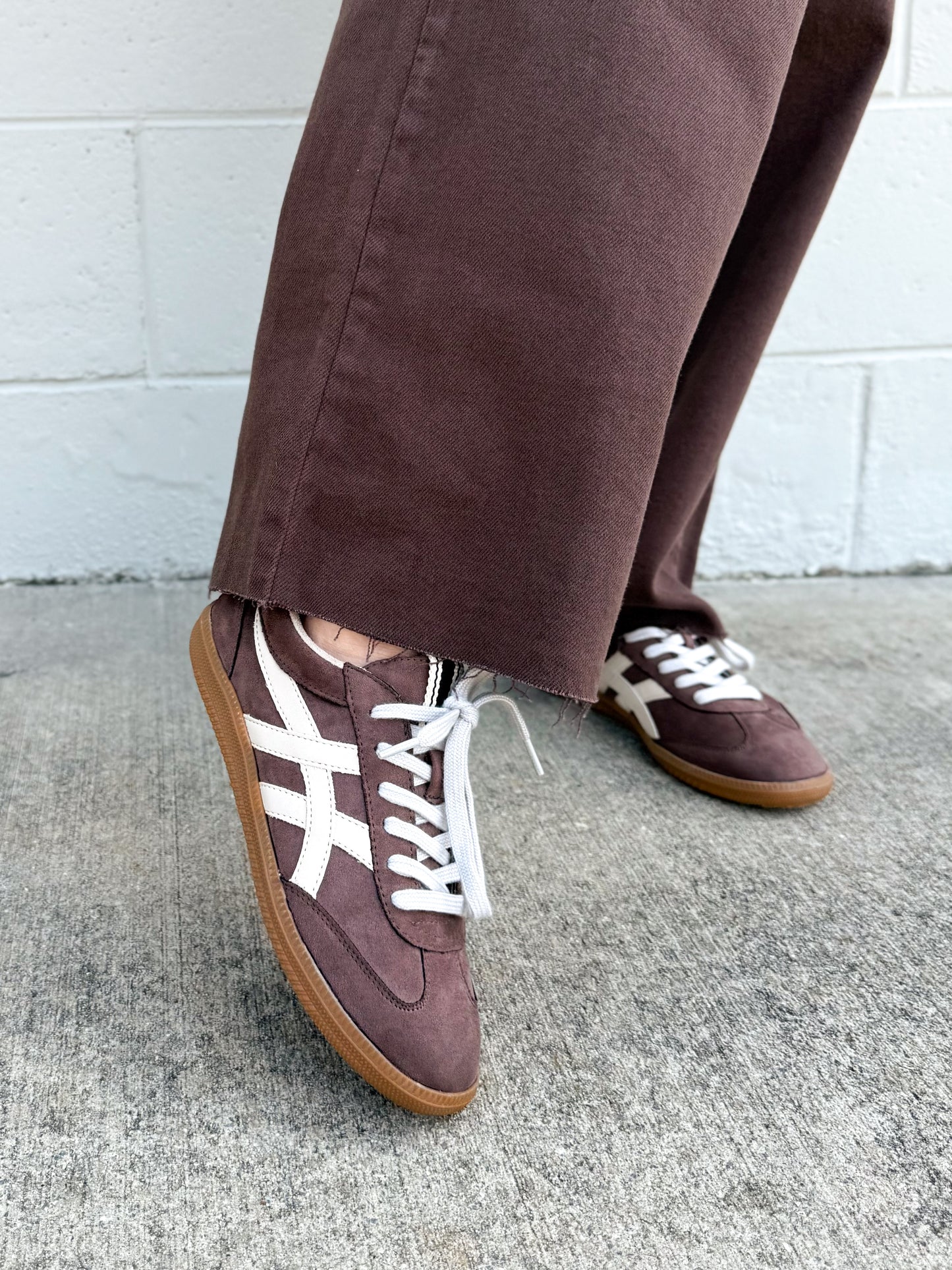 Sasha Sneaker