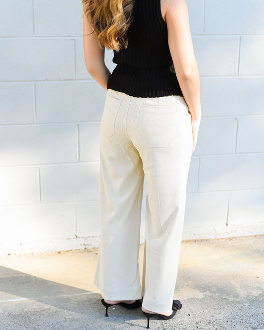 Aislinn Pant