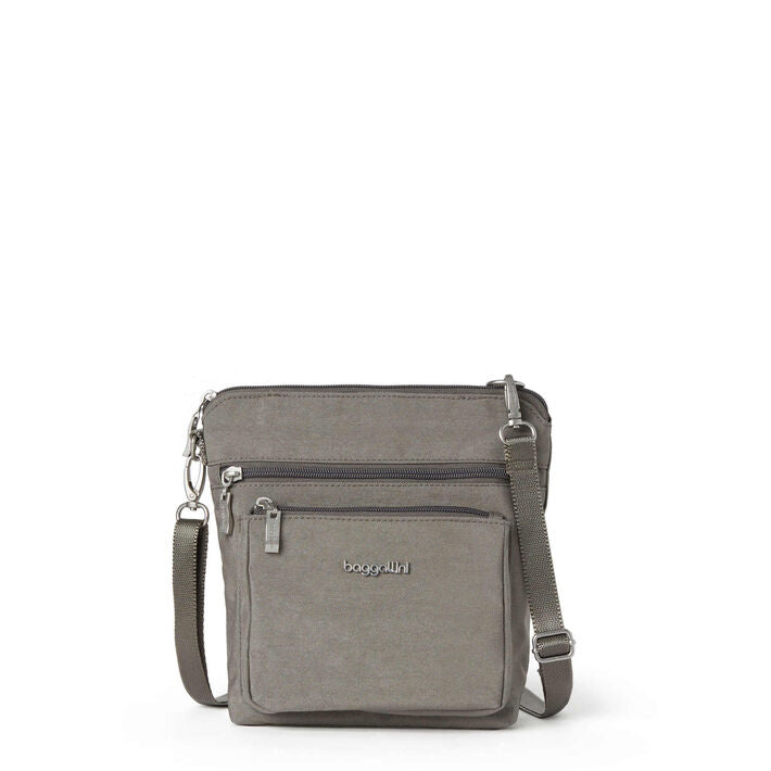 Baggallini Modern Pocket Crossbody