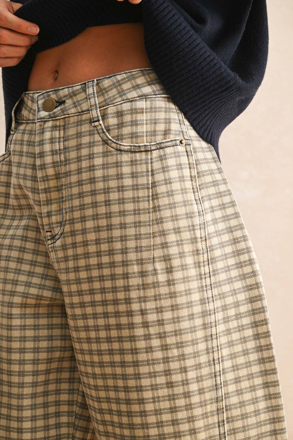 Ava Checkered Barrel Pants