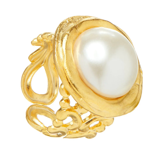 Susan Shaw White Pearl Ring